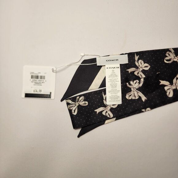 NWT Coach CAG05 Petite Bow Print Silk Skinny Scarf Black - Picture 2 of 2